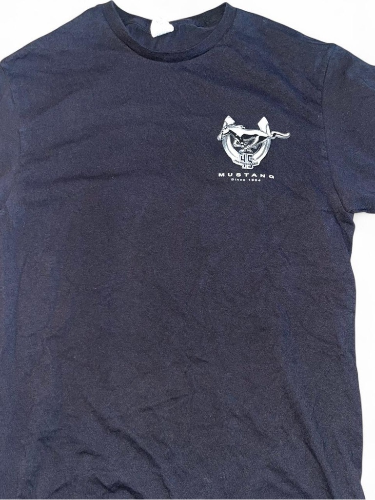 Men’s Black Mustang Graphic Tee - Logo Short Sleeve Shirt. Size M.